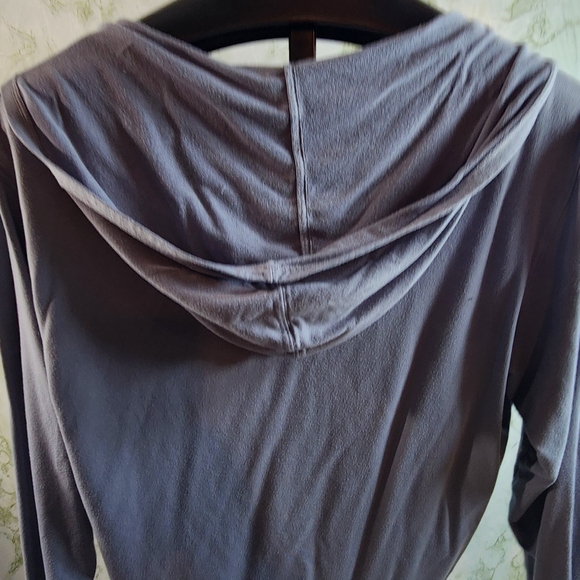 EXPRESS One Eleven Cropped Hoodie - Picture 8 of 10